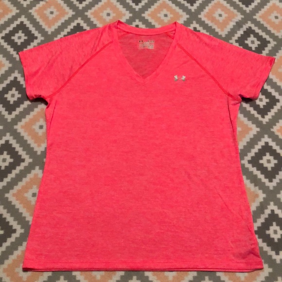 Under Armour Tops - Under Armour NWOT SemiFitted Short Sleeve Heatgear